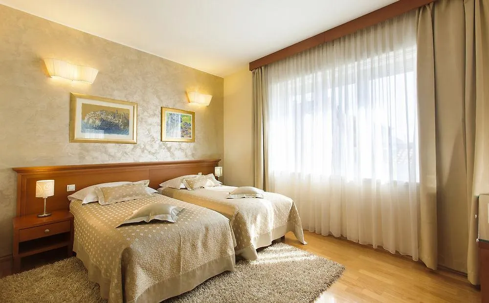 ספליט Royal Suites